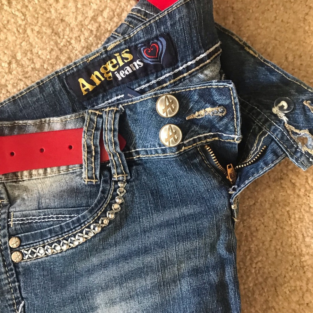 ANGELS JEANS WITH RED BELT